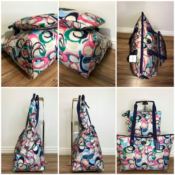 ❤️❤️SOLD❤️❤️🌈Coach Signature Bag & Snap Pouch🌈 - Picture 3 of 8